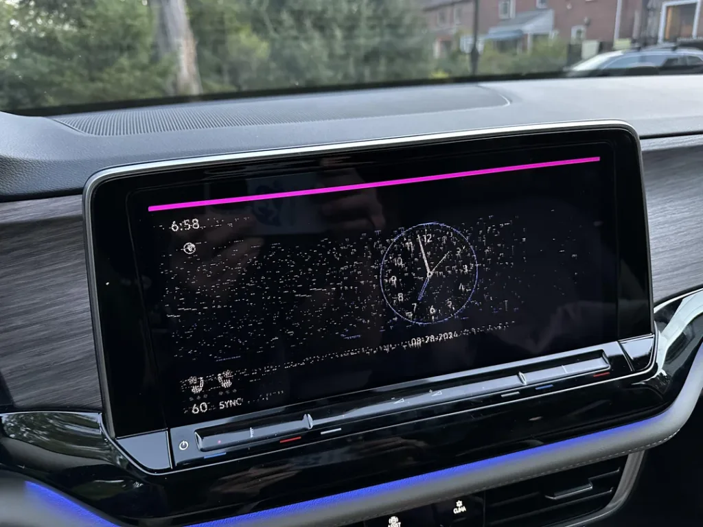 2024 Atlas Screen Defect