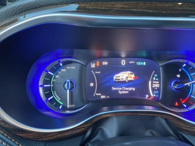 2023 Chrysler Pacifica Hybrid Warning Light